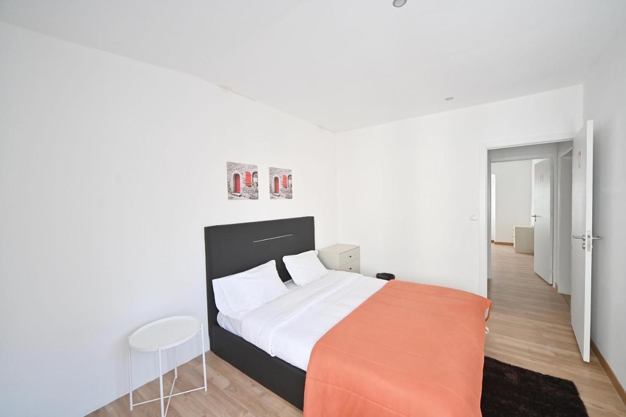 7 Requinte Hostel Lisboa Exteriör bild